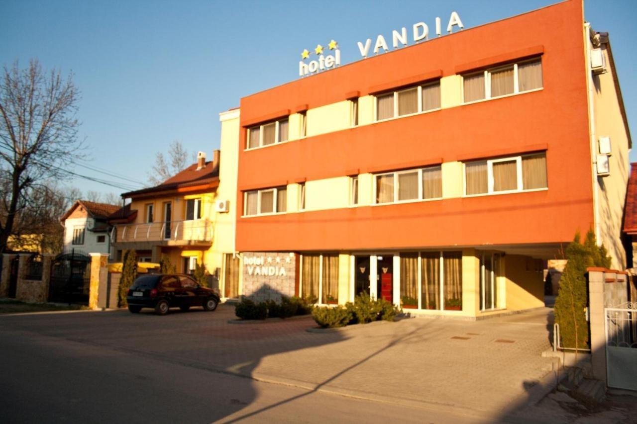 Hotel Vandia Timişoara Buitenkant foto